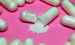 DART-MS analysis of seized drug in capsule form