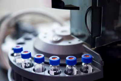 Equipment used in gas chromatography troubleshooting
