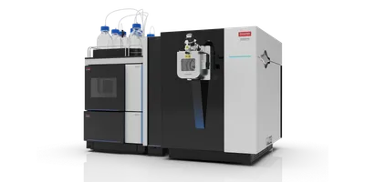 The Thermo Scientific Vanquish Duo UHPLC system coupled to the Orbitrap Isora mass spectrometer for integrated stable isotope analysis, shown on a white background.